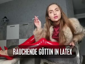 Goddess Lena Porno Video: Rauchende Göttin in Latexleggings